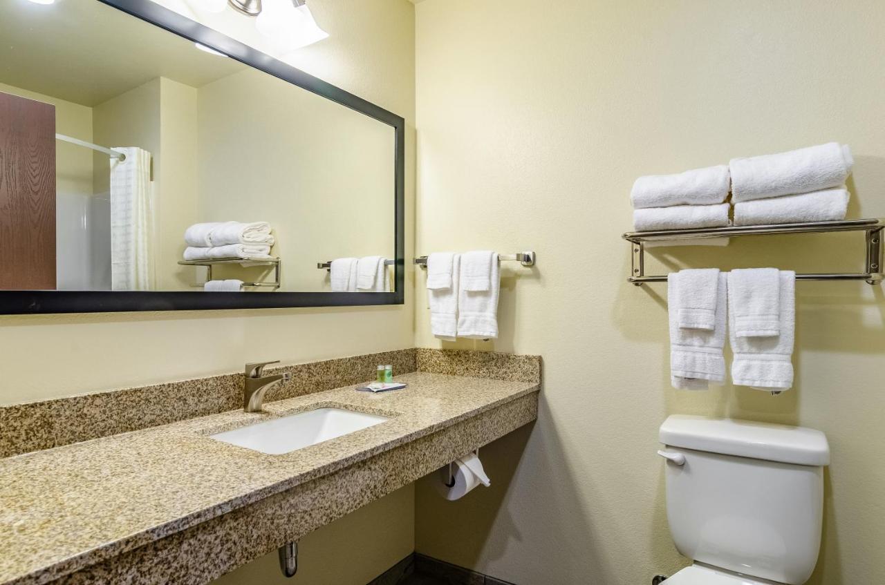 Cobblestone Inn & Suites - Bridgeport Εξωτερικό φωτογραφία